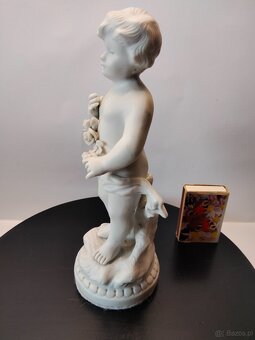 Stara sygnowana porcelana figura Putto - 4