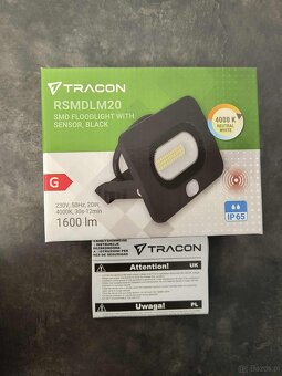 Reflektor Tracon SMD LED, czarny, z czujnikiem ruchu - 4