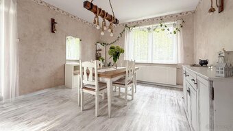 Dom w Poznaniu z wydzielonym mieszkaniem z osobnym wejściem - 4