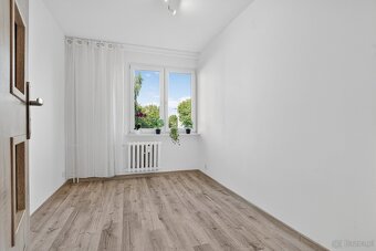 Nowa cena 4 pokoje, balkon + piwnica w centrum Gryfina. - 4