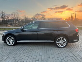 Sprzedam Volkswagen Passat 2.0 TDI SCR DSG7 Elegance Lift Mo - 4