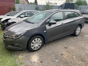 Opel Astra 1.6CDTi 81kw, r.2017, klimatyzacja - 4