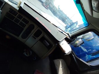 Renault Premium 370 DXI kabina - 4