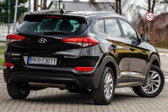 HYUNDAI TUCSON - 4