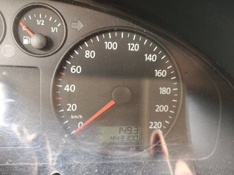 VW T5 kombi 9 osób - 4