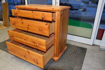 komoda z szufladami z drewna sosnowego - jak nowa - 4