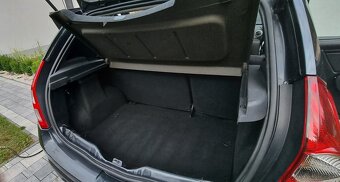 Dacia Sandero Stepway 1.6 - 4