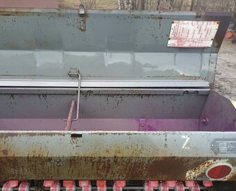 Siewnik zbożowy Poznaniak na plastikowych lejkach - 4