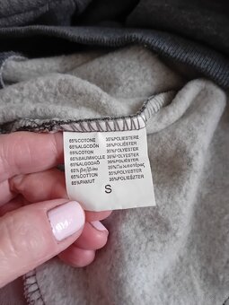 Bluza z kapturem - 4