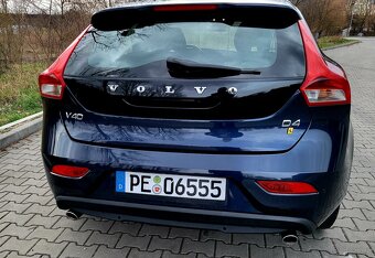 Volvo V40 2.0 Diesel 190 KM 2014rok - 4