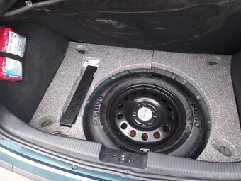 Sprzedam Forda Focusa - 4