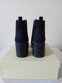 Czarne botki - 4