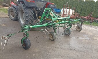 Przewracarka przetrząsacz karuzelowy Stoll Z 550 HYDRO - 4