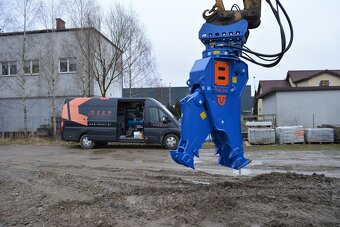 Nowa obrotowa szczęką krusząca KRUSZER TREVI BENNE FR 18 - 4