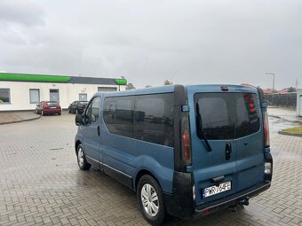 Renault trafik 2004r 1.9 dti 9 osobowy - 4