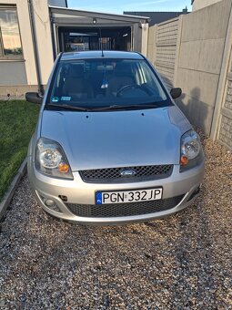 Sprzedam ford Fiesta 2007 1.3 benzyna - 4