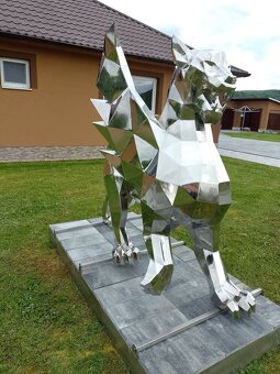 Griffin - 4