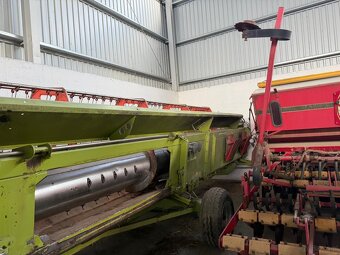 Kombajn zbozowy Claas Lexion 600 heder V900  rok 2008  cena - 4