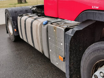 Sprzedaję ciągnik siodłowy VOLVO FH13 420 42T EEV. - 4