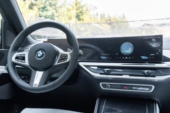 2025 BMW X5 50e xDrive M SPORT Hybrid - 4
