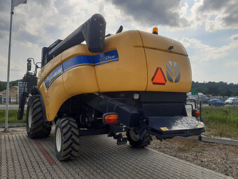 Kombajn New Holland CX5080 Elevation używany - 4