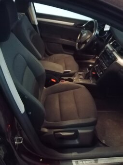 Skoda Superb 2015r 2.0 TDI  Kombi - 4