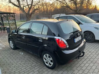 Sprzedam Kia Rio II Lpg - 4