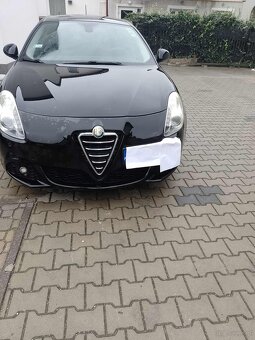 Sprzedam samochód osobowy - 4