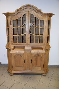 kredens z drewna dębowego - jak nowy - 4