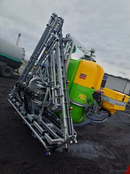 Opryskiwacz zaczepiany - 4