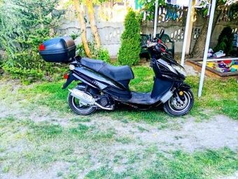 Sprzedam skuter - 4