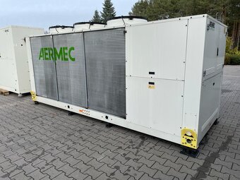 Agregat wody lodowej chiller Aermec NRL 080 o wydajności 211 - 4