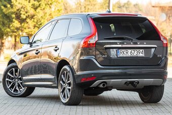 VOLVO XC60 - 4