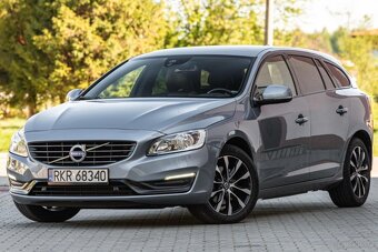 VOLVO V60 - 4