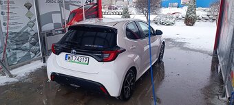 Toyota Yaris Hybrid 1.5 Comfort z 2021. Przebieg 33 750 km. - 4