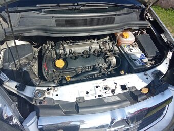 Opel  Zafira B       zadbana .  diesel 1.9cdti - 4