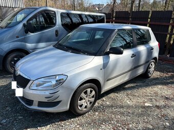 Škoda Fabia 1.2i 51kw, r.2010, klimatyzacja, uszkodzony siln - 4