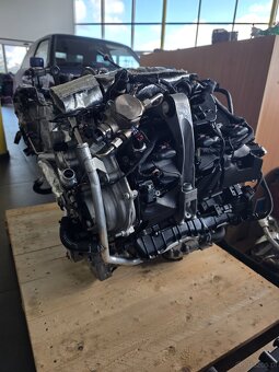SILNIK DCB 3,0 TFSI AUDI Q7 / PORSCHE - 4