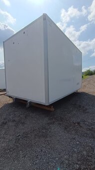 Kontener chłodniczy / Zabudowa chłodnicza / 6 Euro palet / K - 4