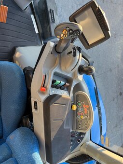 Ciągnik Rolniczy New Holland T8.360 rok pr 2013 PowerShift - 4