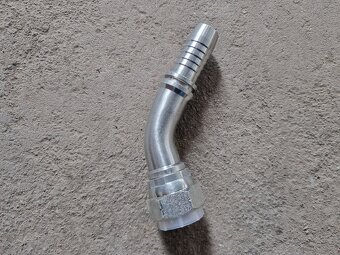 📌 Hydrauliczne końcówki kątowe 45° (RÓŻNE ROZMIARY) - 4