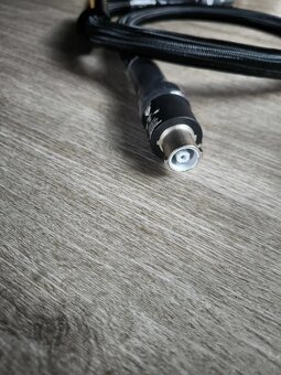 Synergistic Research Powercell 12 UEF SE ( Price: 2500 EUR ) - 4