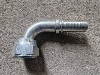 📌 Kątowe końcówki hydrauliczne (RÓŻNE ROZMIARY) - 4