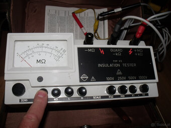 Miernik Izolacji Ganz XS 1000 - 4