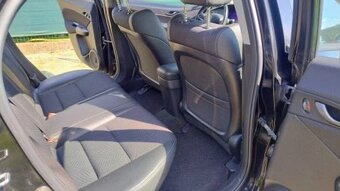Honda Civic 1,8 Comfort 2010/2011 - 4