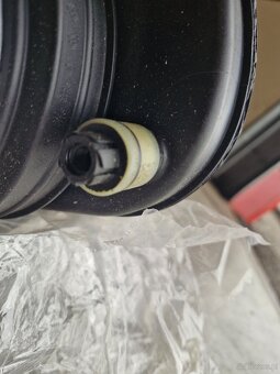 37 10 6 869 036 Poduszka pneumatyczna przednia prawa VDC - 4