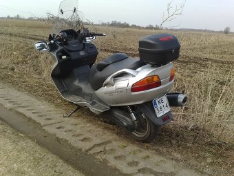 Suzuki Burgman 650 AC 35 tys km - 4