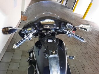 Yamaha XVZ 1300 MIDNIGHT VENTURE - 4