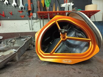 Kawasaki KXF 250 - 4