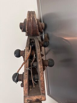 Starý kontrabas - 4